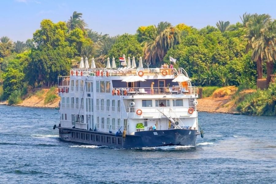croisières sur le Nile M/S Louxor-Assouan-Louxor 8 jours / 7nuits en pension complète tous les samedis